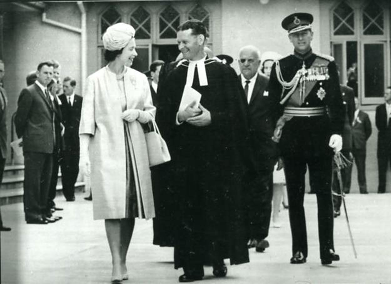 The Queen and Malcolm Wilson
