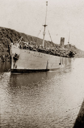 Port Hacking negotiating the Panama Canal, 1917
