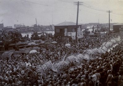 Procession on the Bund