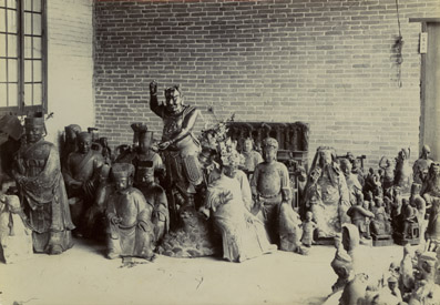 A Room Full of Genii