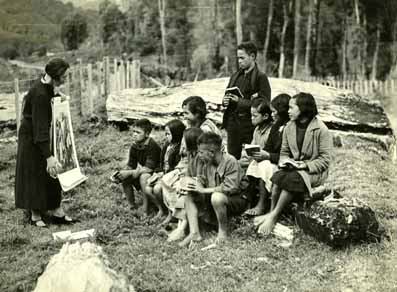 Rutahuna Mission Work, 1932